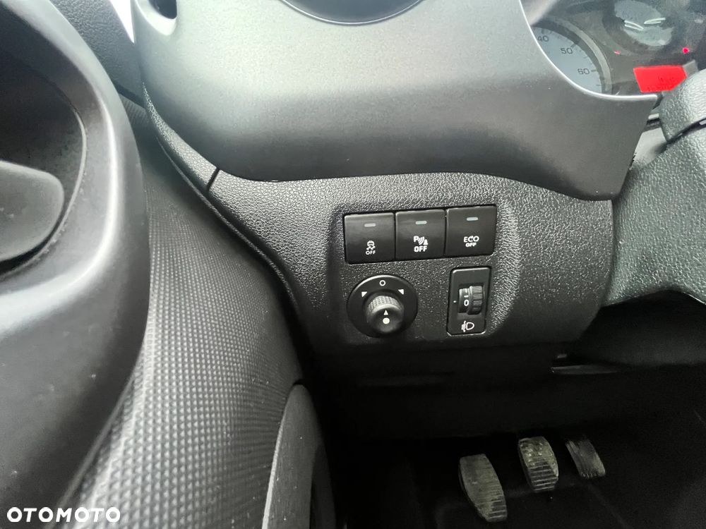 Citroën Berlingo Multispace PureTech 110 90 Jahre - 31