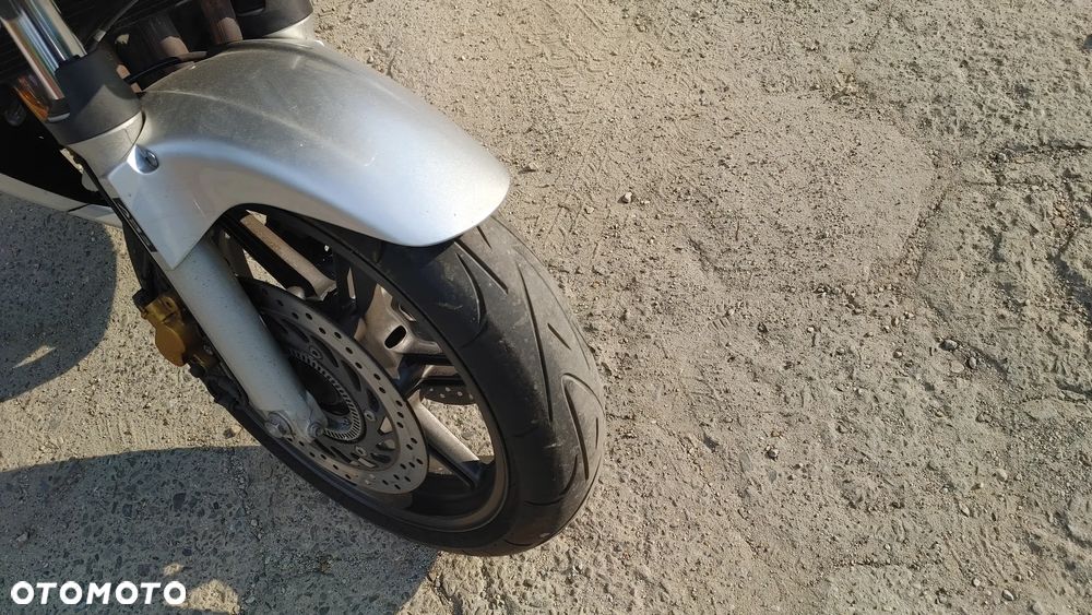 Honda CBF - 3