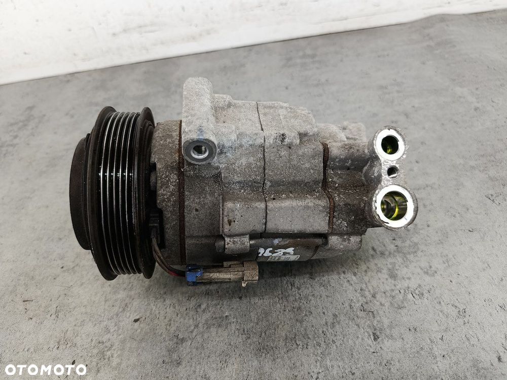 SPRĘŻARKA KLIMATYZACJI CHEVROLET CRUZE I FL 557805030  13376447 DELPHI 1.8 - 1