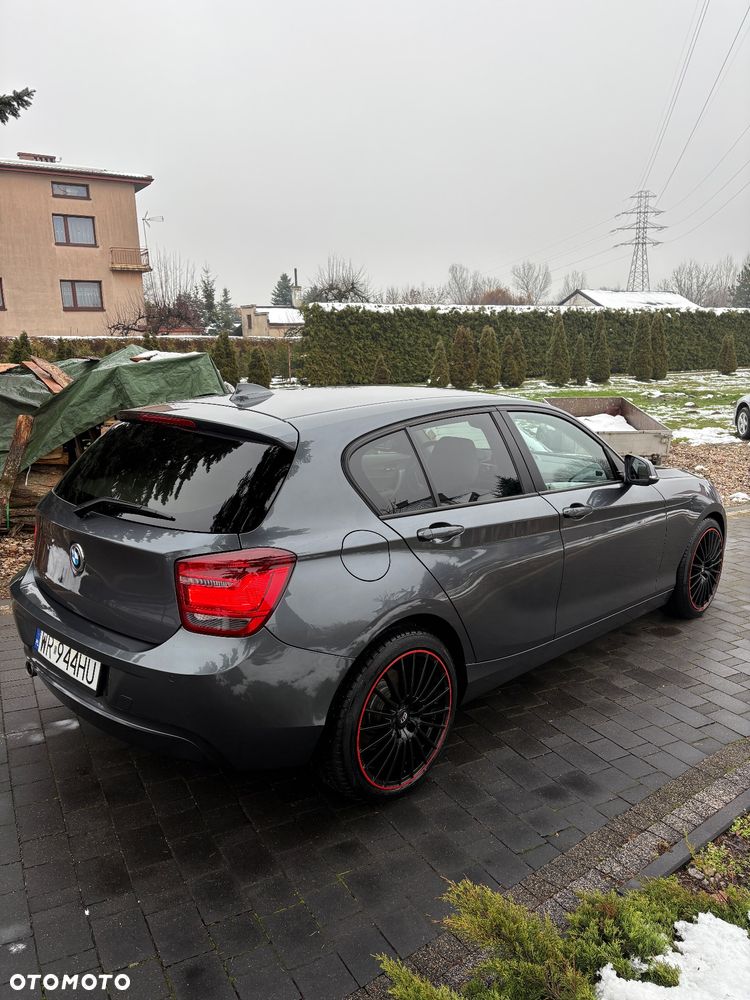 BMW Seria 1 118i - 5