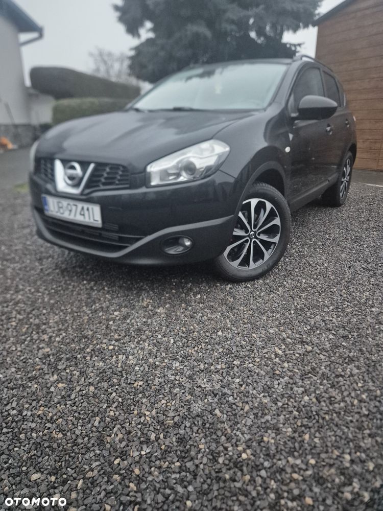 Nissan Qashqai - 2
