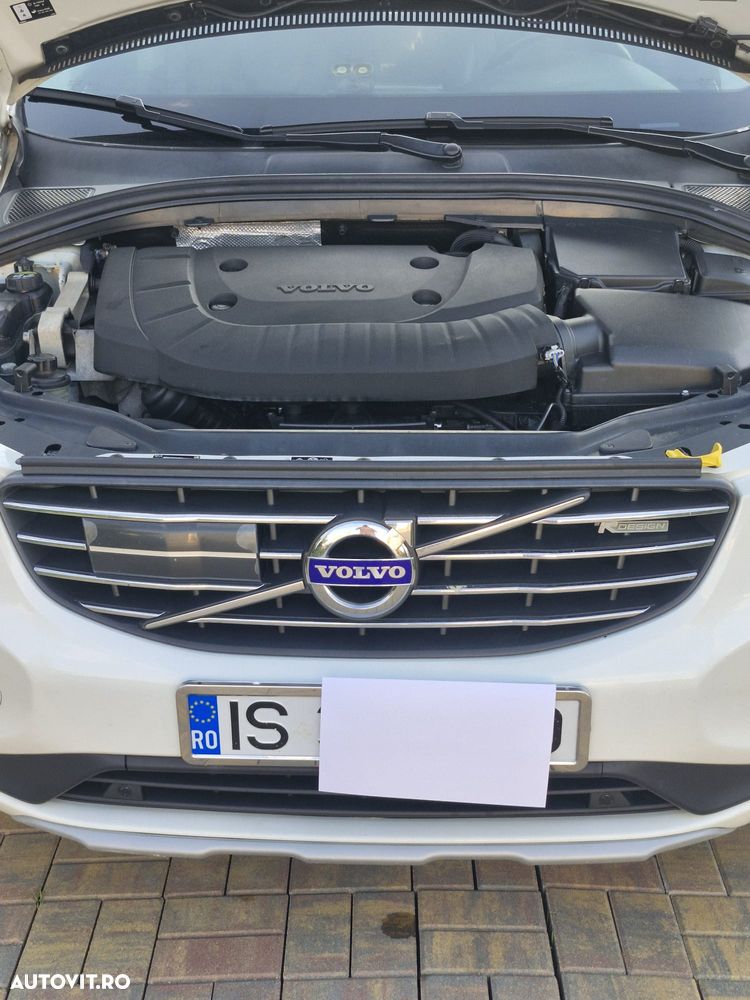 Volvo XC 60 D5 AWD Geartronic Kinetic - 5