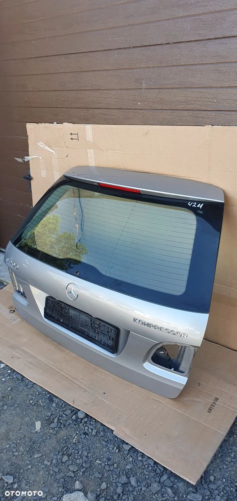Klapa bagażnika Mercedes E-Klasa W211 Kombi C723 - 2