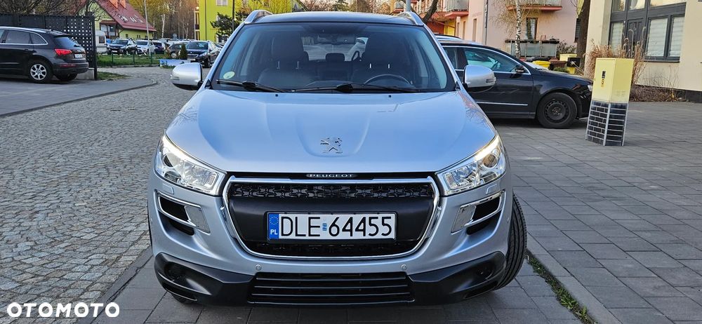 Peugeot 4008 - 5