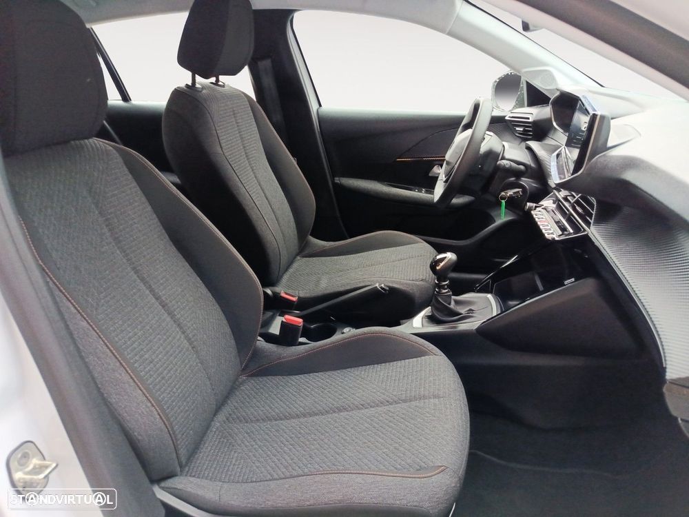 Peugeot 208 1.2 PureTech Style - 15