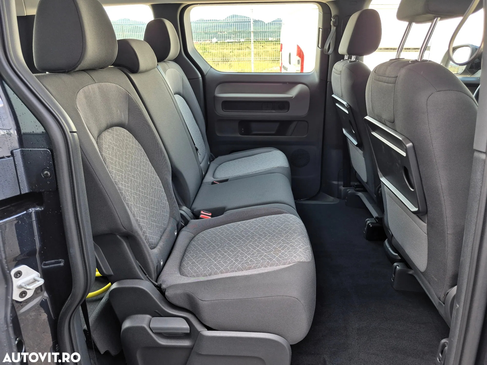 Volkswagen ID. Buzz - 15