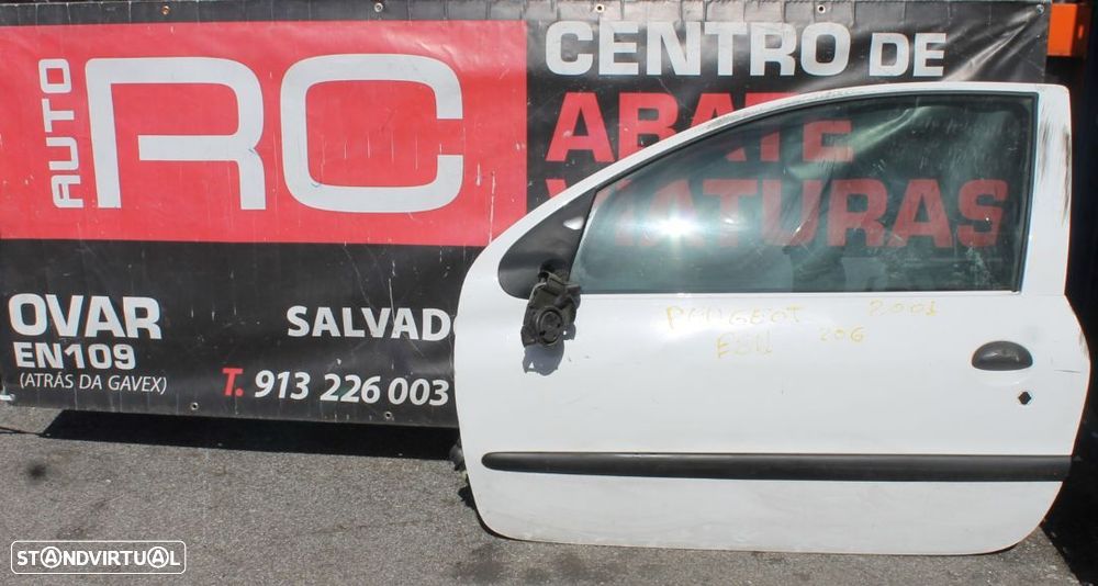 Porta da Frente do Lado Esquerdo Peugeot 206 de 2001 - 1