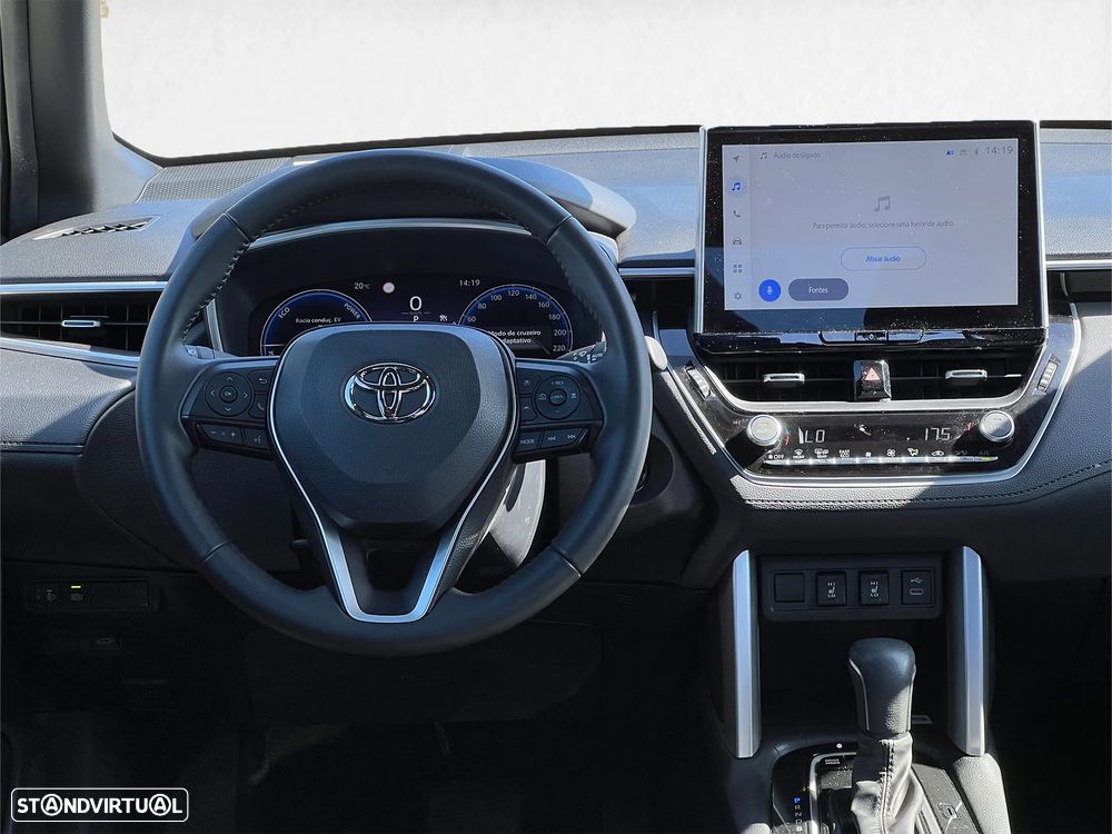 Toyota Corolla Cross 1.8 Hybrid Luxury - 17
