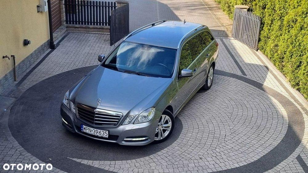 Mercedes-Benz Klasa E - 24