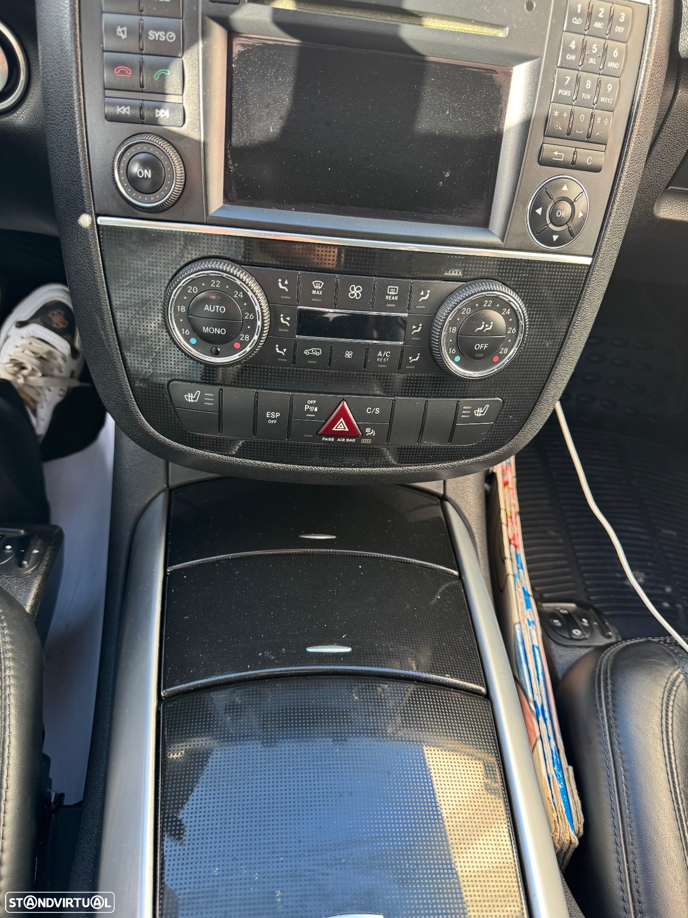 Mercedes-Benz R 300 CDi BlueEfficiency Longo - 11