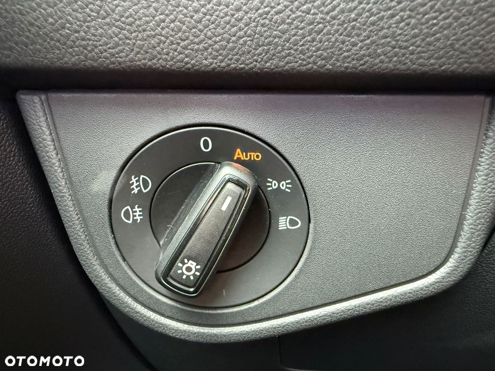 Volkswagen Polo 1.0 TSI Edition 50 DSG - 17