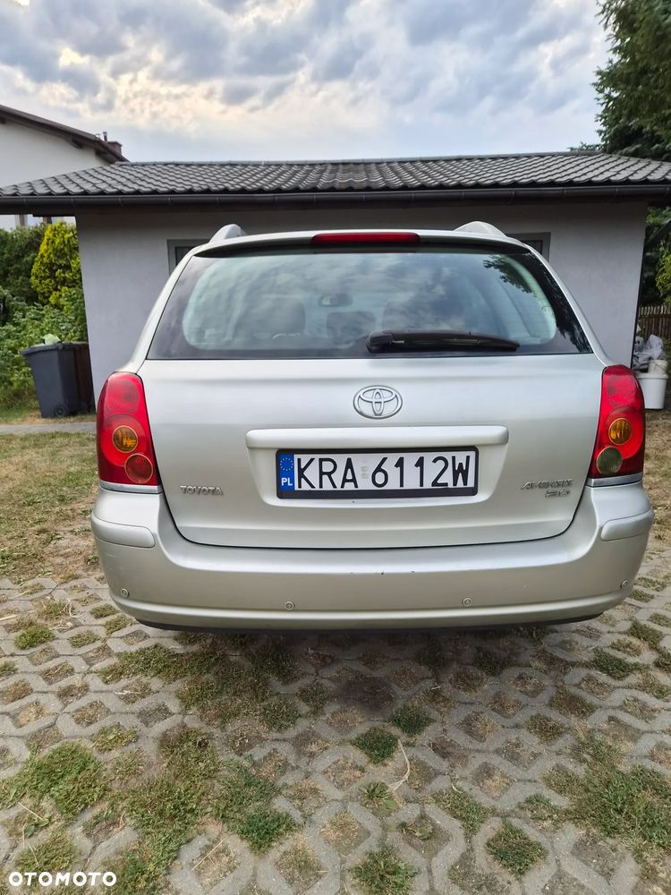 Toyota Avensis 2.0 VVT-i Sol - 27