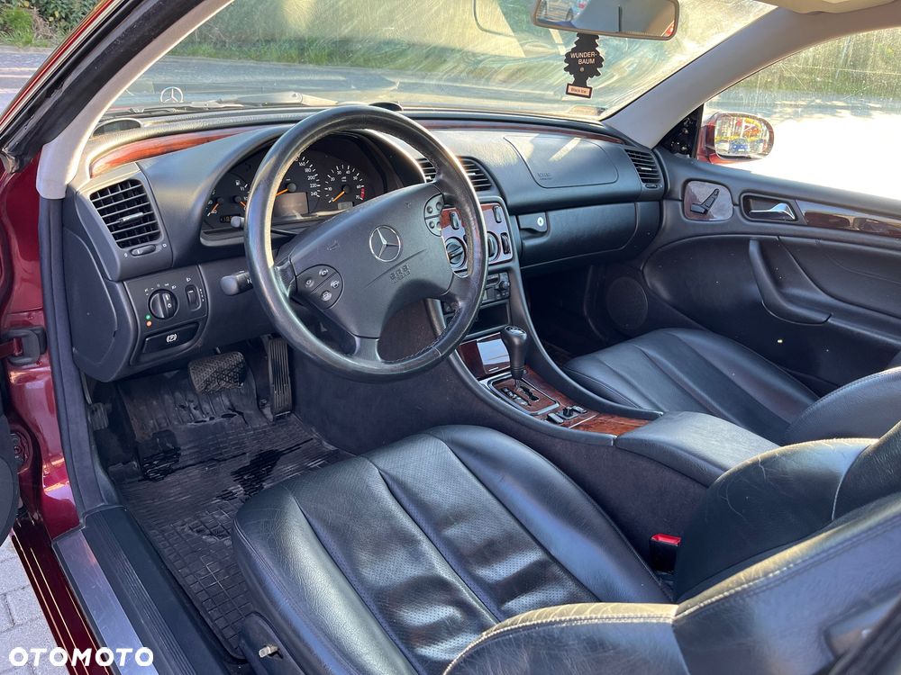 Mercedes-Benz CLK - 6