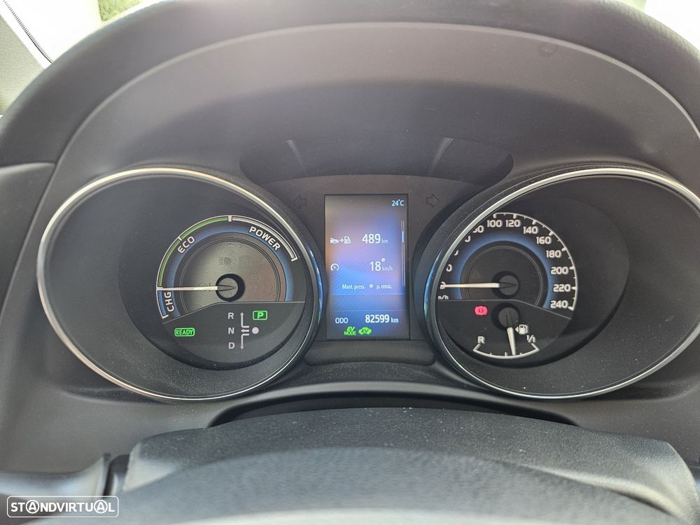 Toyota Auris 1.8 HSD Comfort +P.Techno+P.Sport - 5