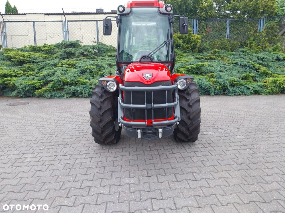 ANTONIO CARRARO TR 8900 TR 8900 silnik KUBOTA Obrotowy Fotel ! Skrzynia bezstopniowa TONY - 4