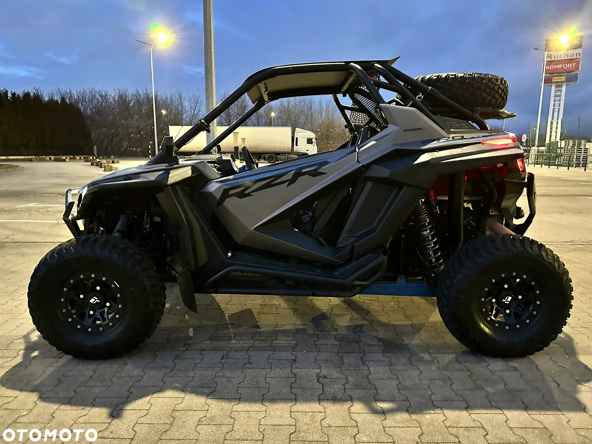 Polaris RZR
