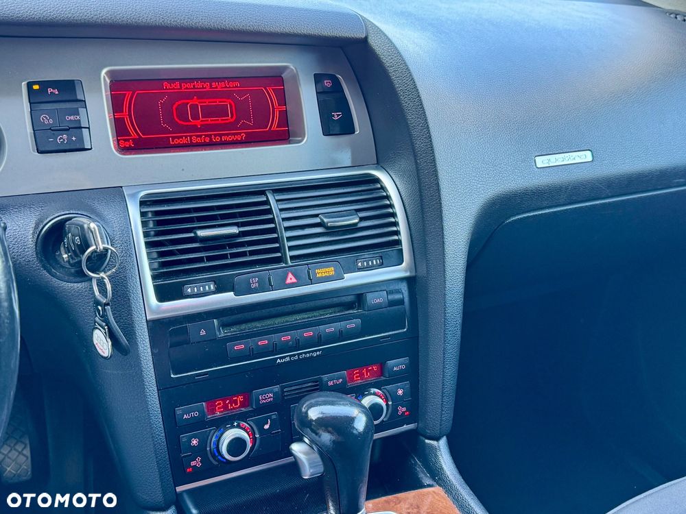 Audi Q7 3.0 TDI DPF quattro tiptronic - 14