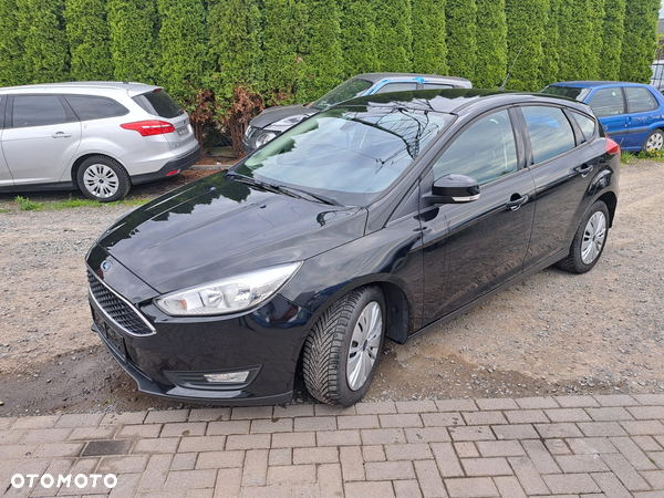 Ford Focus 1.0 EcoBoost 99g Edition Start
