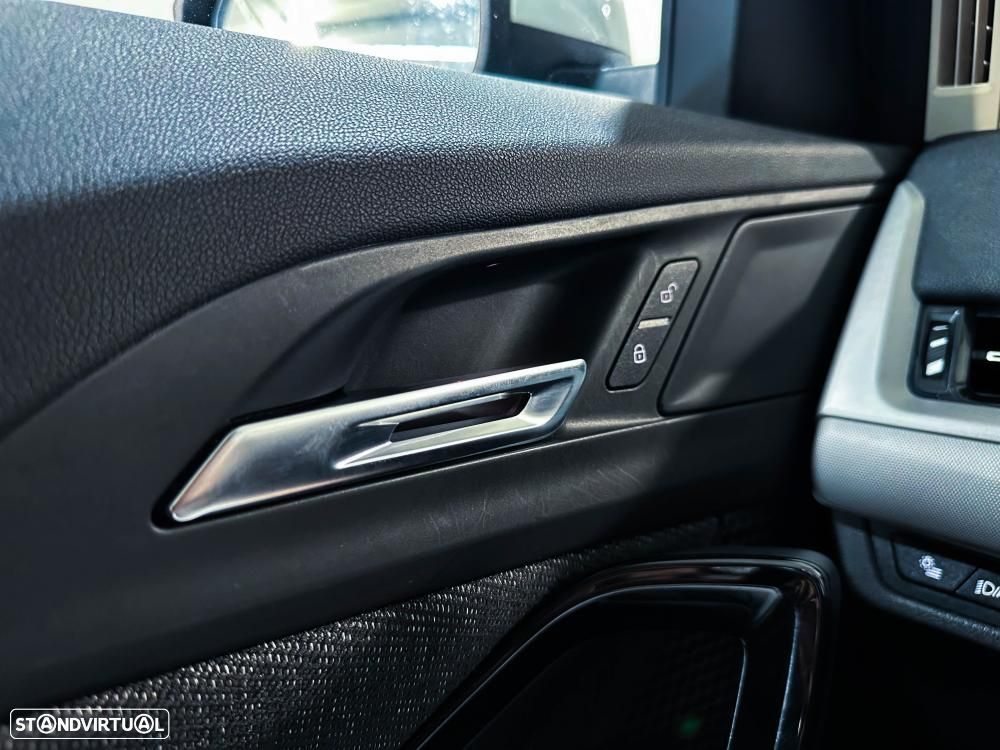 BMW iX1 xDrive30 - 43