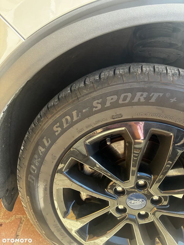 Ford Escape - 12