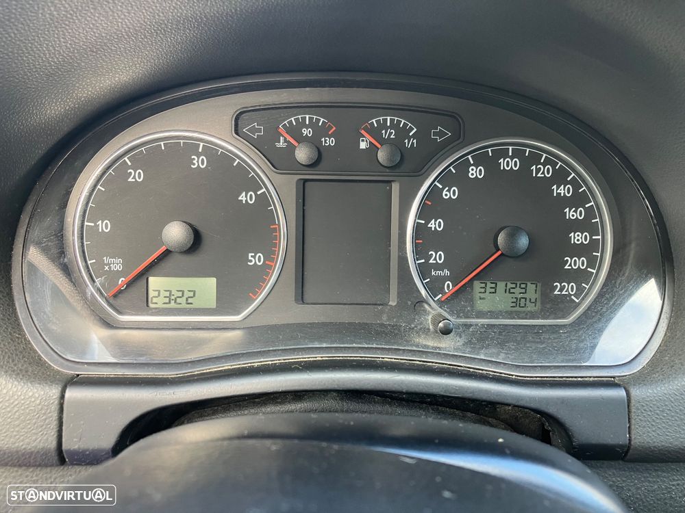 VW Polo 1.4 TDi Highline - 8