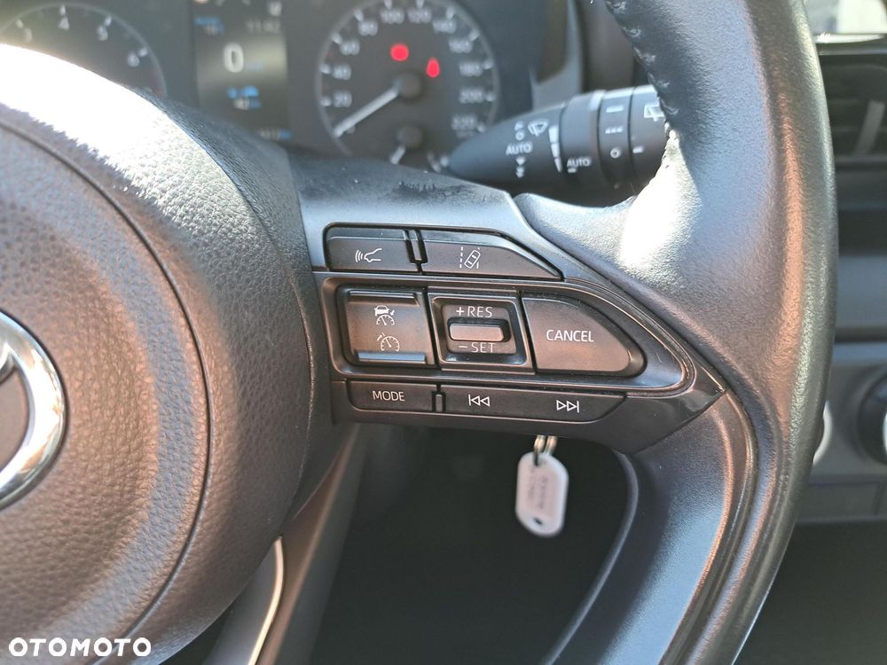 Toyota Yaris 1.0 Comfort - 22