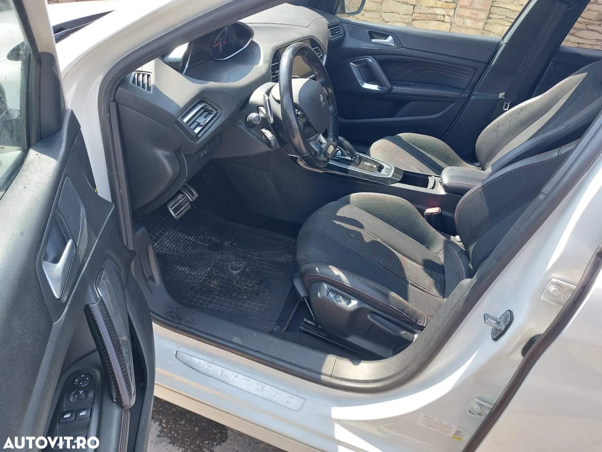 Peugeot 308 - 11