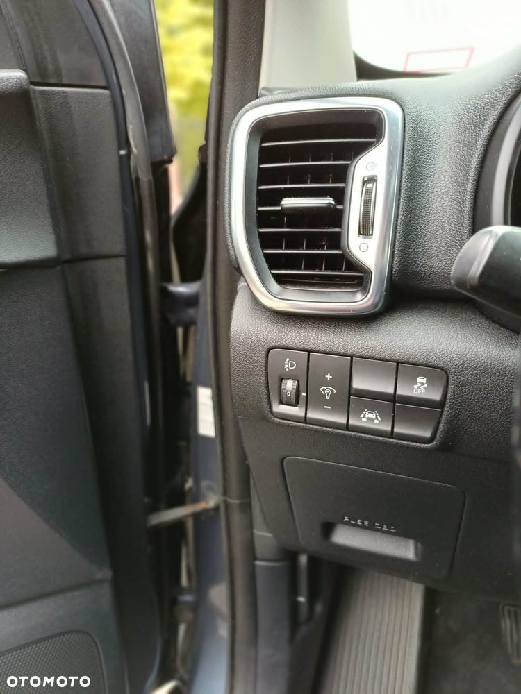 Kia Sportage - 14