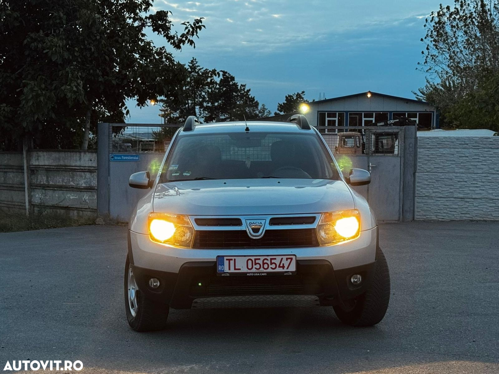 Dacia Duster 1.5 dCi 4x4 Prestige - 7