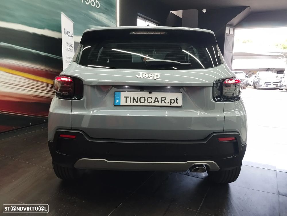 Jeep Avenger 1.2 GSE T3 Altitude - 10