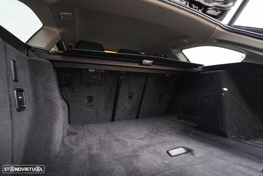 BMW 320 d Navigation Auto - 42