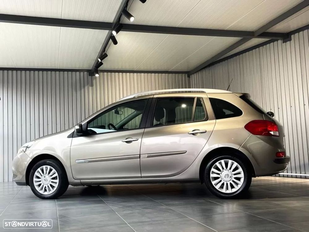 Renault Clio Break 1.2 16V Confort - 14