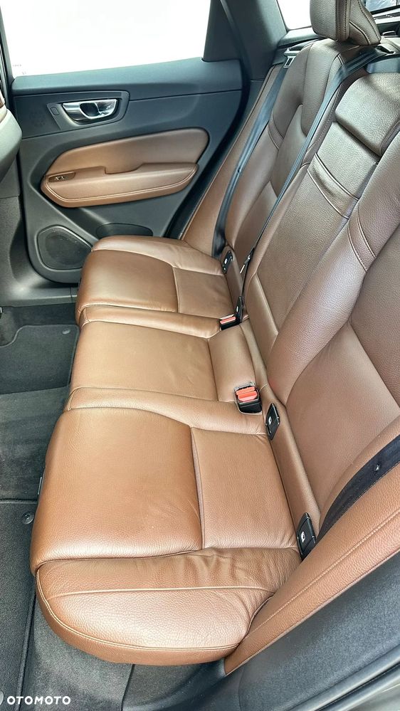 Volvo XC 60 D4 AWD Inscription - 26