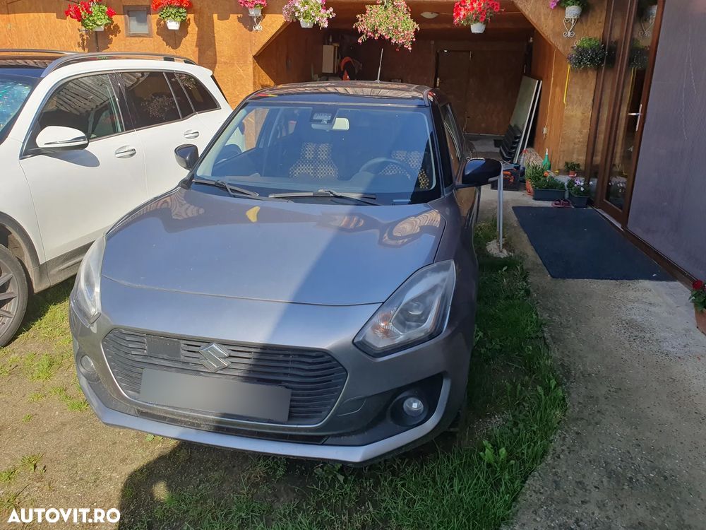 Suzuki Swift - 1