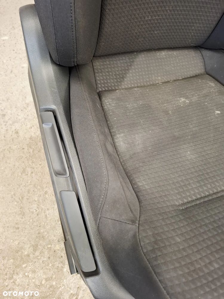 Fotele Kanapy Siedzenia Komplet VW Jetta 5C 2015r - 14