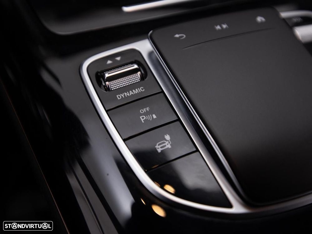 Mercedes-Benz EQC 400 4Matic - 25