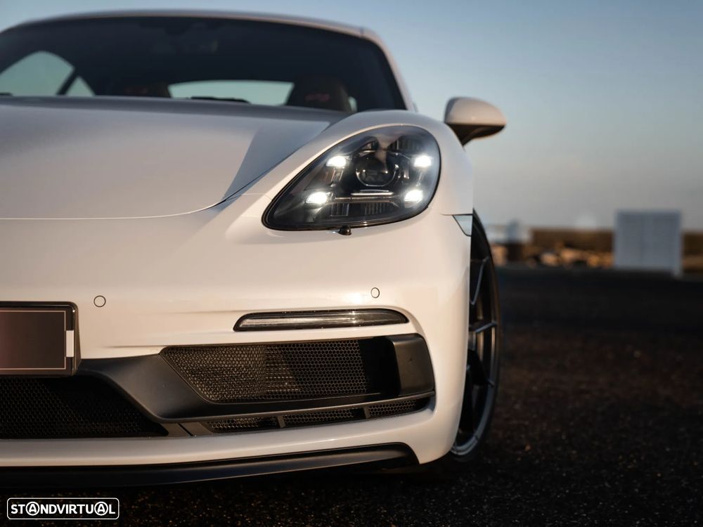 Porsche 718 Cayman GTS 4.0 - 17