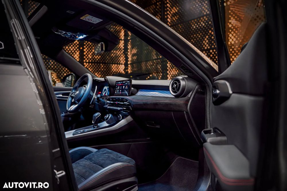 Alfa Romeo Tonale 1.5 FWD AT MHEV Veloce - 25