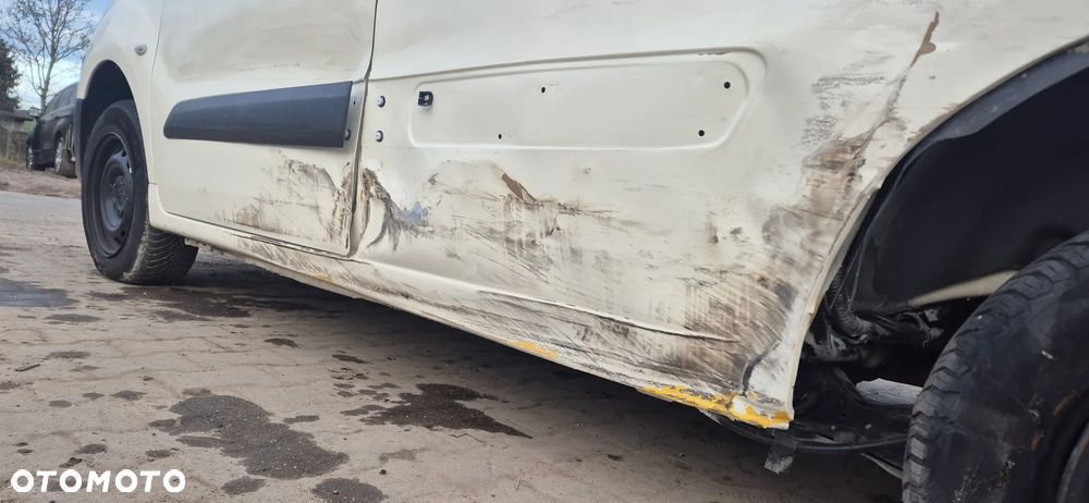 Citroën BERLINGO - 10