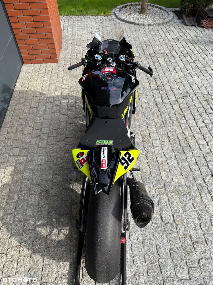 Aprilia RSV - 6