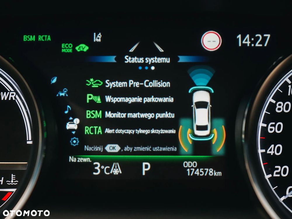 Toyota Camry 2.5 Hybrid Executive CVT - 26