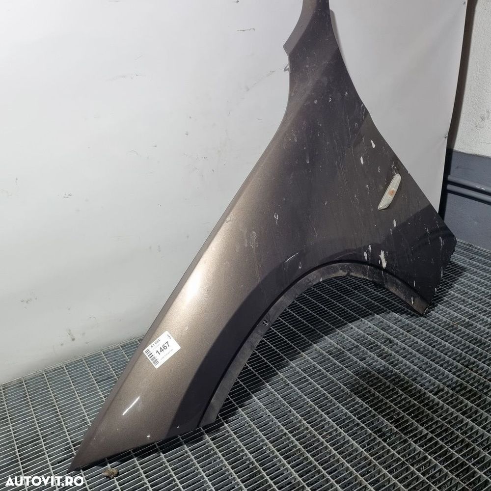 Aripa Stanga Fata BMW X1 E84 2009 - 2015 4 Usi Sparkling Bronze Metallic B06 (1467) - 2