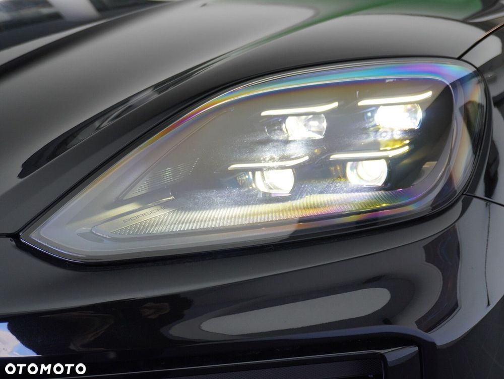 Porsche Cayenne E-Hybrid PHEV Black Edition - 10
