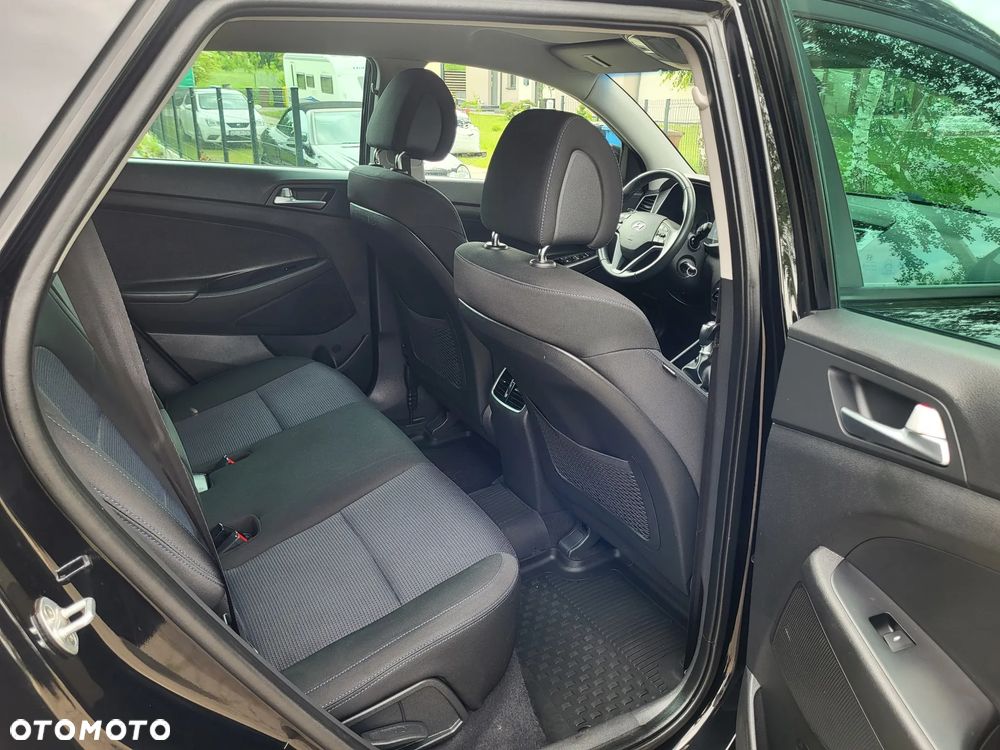 Hyundai Tucson 1.6 GDi Comfort 2WD - 26