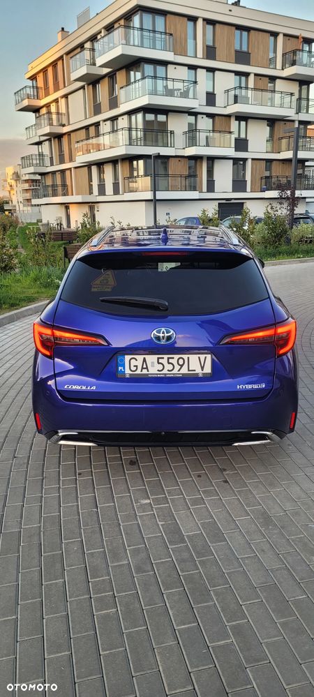 Toyota Corolla 1.8 Hybrid Executive - 3