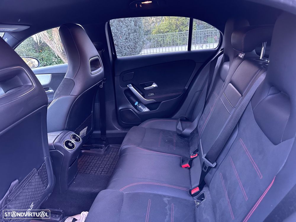 Mercedes-Benz A 250 e AMG Line - 5