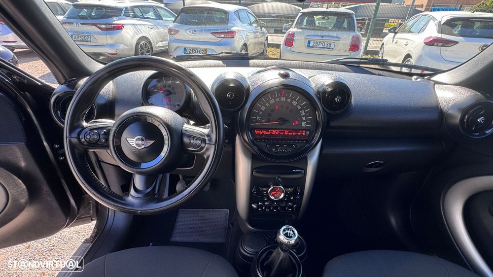 MINI Countryman Cooper D - 22