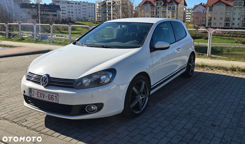 Volkswagen Golf 1.4 TSI Highline - 9