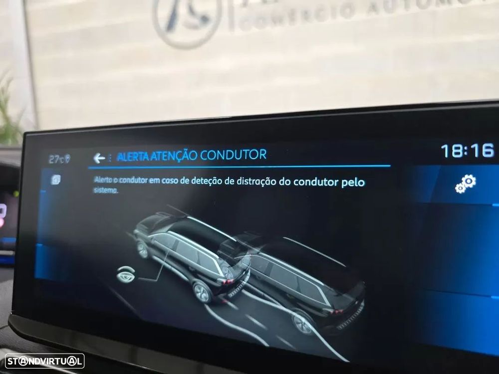 Peugeot 5008 1.2 PureTech Allure EAT8 - 20