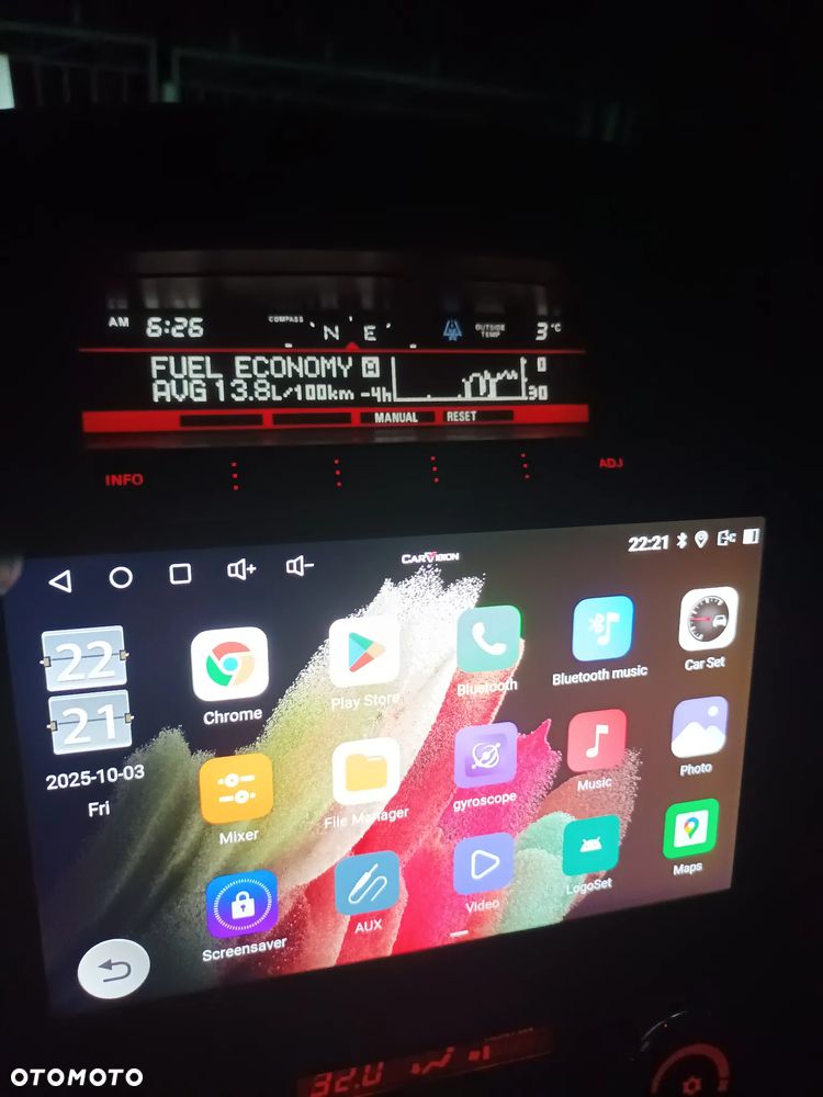 Mitsubishi Pajero - 13